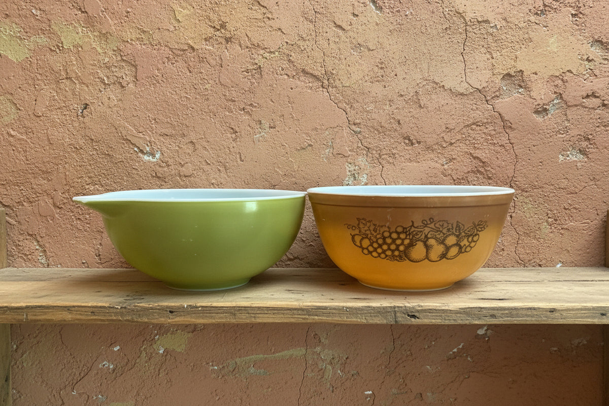 Pyrex Bowls