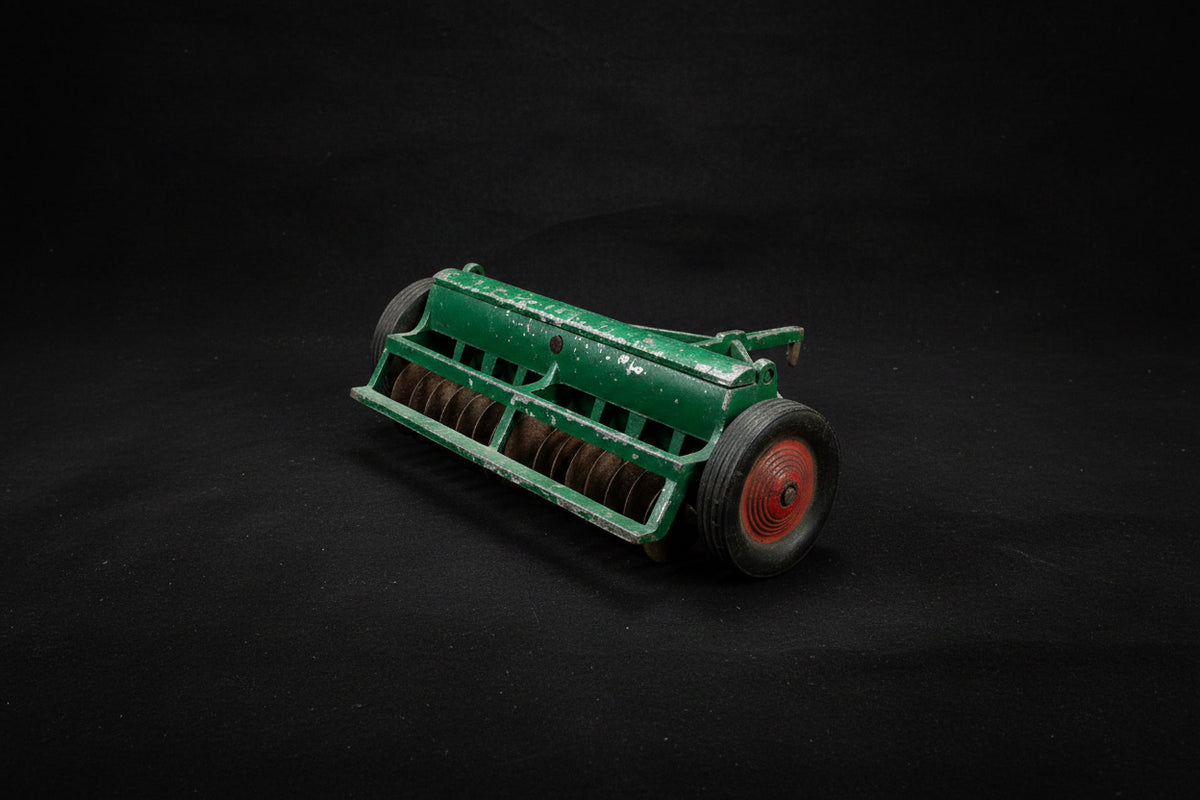 Oliver Superior Grain Drill Metal Toy