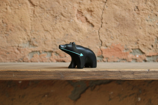 Zuni Heartland Bear Fetish
